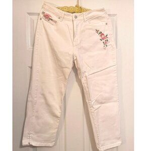 Kikat White Embroidered Cropped Jeans